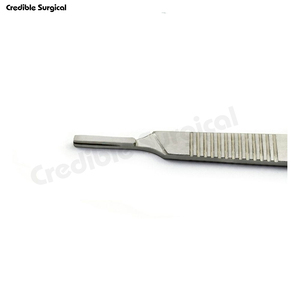 เครื่องมือผ่าตัดที่น่าเชื่อถือ Pvt จากเหล็กสแตนเลสคุณภาพสูงที่จับใบมีดผ่าตัดด้วยมือ - Product Image 4