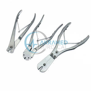 Ensembles d'instruments chirurgicaux vétérinaires manuels de haute qualité Marque chirurgicale Akramed certifiée CE ISO réutilisable fabriqué au Pakistan - Product Image 2