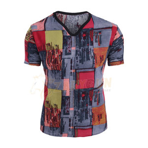 Camiseta de hombre ajustada sublimada personalizada de alta calidad Personalización de color sólido para hombres - Product Image 4