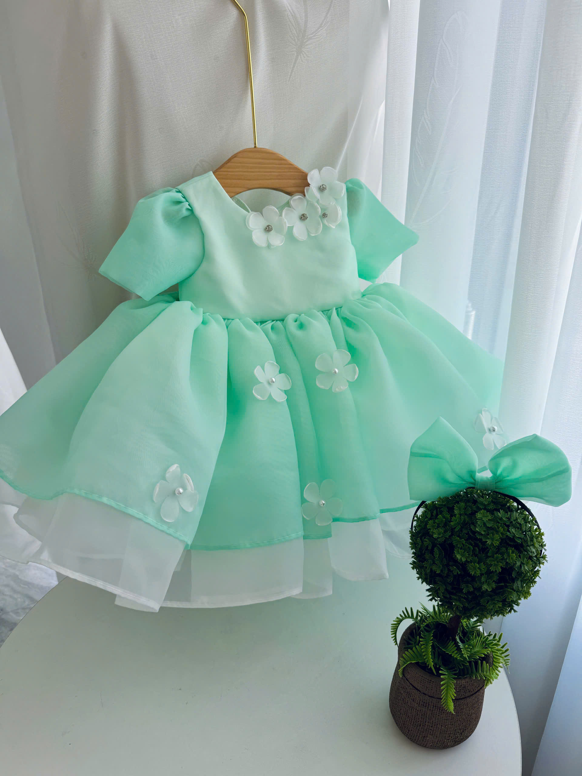 Light Green