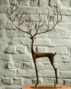 Renne en fonte d'aluminium conçu pour les festivals culturels rassemblements traditionnels et les fonctions familiales - Product Image 6