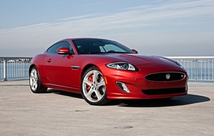 Jaguar XK 2013 en excellent état, propre et en parfait état d'origine. - Product Image 5