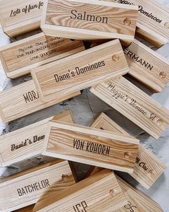 Colgador de puerta de madera de doble cara, letrero personalizado de no molestar, decoración para habitación de hotel, letrero grabado para la manija de la puerta - Product Image 3