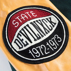 Veste universitaire en toile patchwork pour homme, prix bas, légère, fabriquée au Pakistan, logo personnalisé imprimé, sortie d'usine - Product Image 4