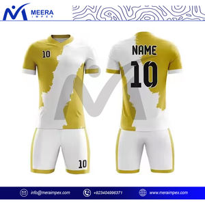 เสื้อฟุตบอลสีสดใสสำหรับผู้เล่นและผู้ที่ชื่นชอบโลโก้ที่กำหนดเองสวมใส่สบาย - Product Image 3