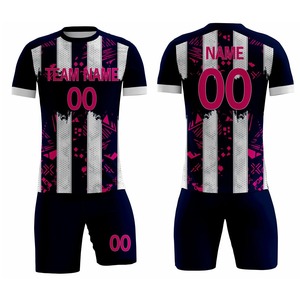 Ensemble d'uniformes de football personnalisé de la meilleure qualité et bon marché Maillot de football Chemises et hauts Tenue de football OEM Uniforme unisexe - Product Image 1