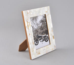 Carreaux de nacre naturels luxueux cadre Photo pièce d'accent de bureau à domicile contemporain pour les souvenirs chéris vitrine haute - Product Image 5