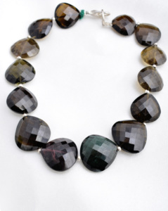 Cuentas facetadas de turmalina multicolor en forma de pera, piedras preciosas naturales para la elaboración de joyería fina, de 12x13 a 16x16 mm - Product Image 1