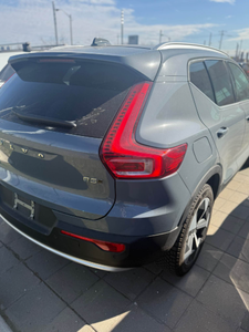 รถยนต์ XC60 AWD ปี 2023 สภาพดี พร้อมขาย พวงมาลัยซ้าย มาตรฐานไอเสียยูโร 4 วิ่ง 1-25000 ไมล์ 5 ที่นั่ง - Product Image 2