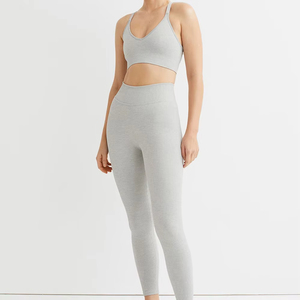 Sujetador Deportivo de Yoga Personalizado para Mujer, Informal, Reversible, con Logotipo Frontal, Ligero, Talla Grande, Transpirable, Ecológico, Servicio OEM - Product Image 2