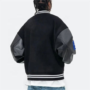 Veste de baseball varsity à col montant avec motif de dessin animé personnalisé en gros pour hommes - Product Image 2