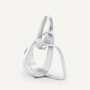 Escultura abstracta de aluminio fundido, decoración moderna para el hogar, adorno de escritorio de oficina, figurita de Metal plateado, objeto, escultura pulida moderna - Product Image 2