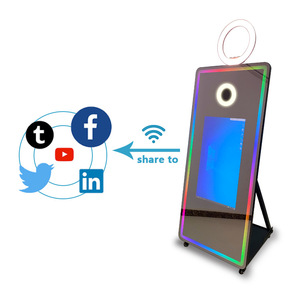 Cabina de Fotos con Espejo Mágico de 65 Pulgadas, con Impresora, Anillo de Luz y Función <span class=keywords><strong>Selfie</strong></span>, Ideal para Fiestas y Eventos - Product Image 2