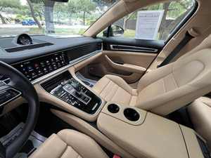 Seminuevo Clean 2023 Porsch-e panamer-a Edición Platino - Product Image 4