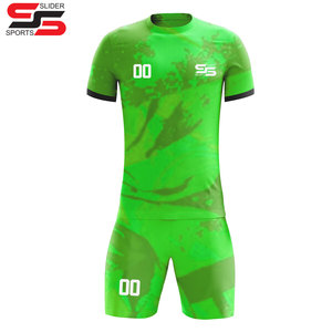 Ensemble de maillots de football avec logo personnalisé pour hommes uniformes sportifs avec kit de football pour vêtements de football - Product Image 3