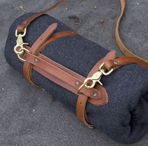 Vente en gros de bracelets en cuir véritable personnalisés pour pique-nique en plein air et camping Couverture de luxe portable pour pique-nique avec boucle en acier imprimée du logo - Product Image 5