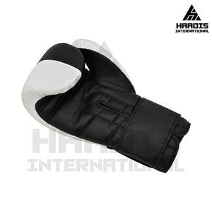 ถุงมือชกมวยหนังวัวดีไซน์ใหม่ - Product Image 3