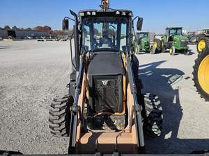 Retroexcavadora Case 580N EP Usada y Nueva con Componentes Principales en Venta: Motor, Bomba, Caja de Cambios, Maquinaria en Buen Estado y Potente - Product Image 4