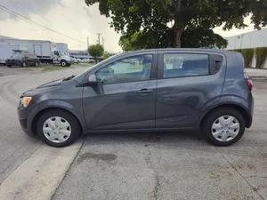 2013มือสอง Chevrolet Sonic LS - Product Image 5