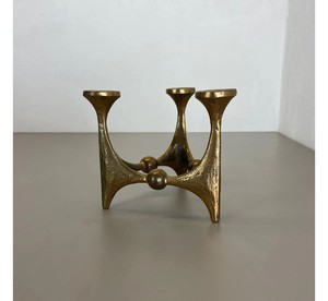 Bougeoir en aluminium élégant et élégant avec finition contemporaine mince pour la décoration romantique de la maison de Noël avec chandelle - Product Image 6