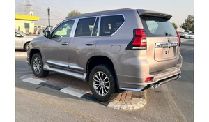 รถยนต์มือสองปี 2018 แลนด์ครุยเซอร์ ปราโด GCC SUV ขับเคลื่อนสี่ล้อ เบาะหนัง ระบบควบคุมความเร็วอัตโนมัติ พวงมาลัยซ้าย ยาง R21 มาตรฐานยูโร 5 - Product Image 5