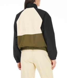Chaquetas cortavientos para mujer, ligeras, deportivas, para caminar y correr. - Product Image 2