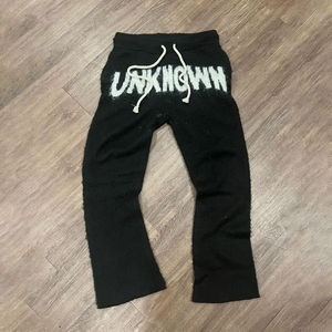 ผู้ผลิตเสื้อผ้าบุรุษแบบสั่งทำ กางเกงไหมพรมถักนุ่ม สัมผัสนุ่มสบาย แฟชั่นสีดำ ผ้าถักขนฟูแบบโมแฮร์ - Product Image 1