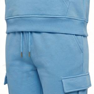 Conjunto Deportivo de Invierno Personalizado para Mujer, Pantalones Deportivos y Sudadera con Capucha de Alta Calidad, Logotipo Personalizado, Corte Regular, Felpa de Algodón Premium, Diseño 2 en 1 - Product Image 5