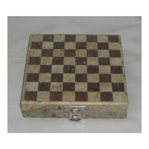 Beaux jeux d'échecs en bois pur polis à la main, Design populaire exclusif pour une utilisation en extérieur et en intérieur - Product Image 1