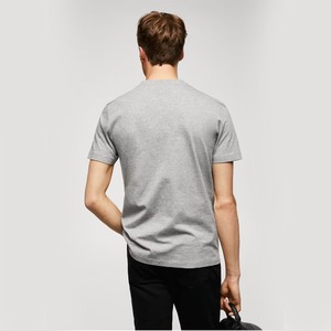 T-shirts pour hommes à col en V T-shirt à manches courtes d'été Homme de haute qualité Design Casual Wears T-shirt O-Neck Blank Premium T-shirt - Product Image 3