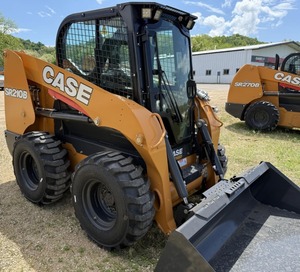 Funda de segunda mano de alta calidad SR210B Skid Steer Cloth con suspensión neumática y calor-AM/FM - Product Image 3