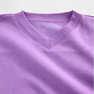 Sweat-shirts à col en V personnalisés de haute qualité à prix avantageux pour filles, collection spéciale d'hiver, sweat-shirts et sweats à capuche tendance OEM - Product Image 5