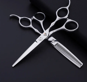 Ciseaux de coiffeur professionnels de coiffure de taille personnalisée noire de nouvelle conception de mode - Product Image 6