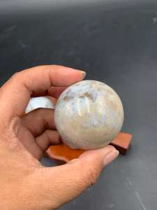 Esfera de Dendrita Blanca Natural de 5 cm, Bola de Cristal Pulida para Colección Decorativa y Exhibición - Product Image 5