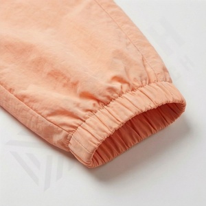 ชุดวอร์มวิ่งผู้หญิงแบบมีฮู้ด ผ้าฝ้ายพิมพ์ลาย ระบายอากาศ แห้งเร็ว สไตล์วินเทจ สองชิ้น สำหรับฤดูหนาว - Product Image 6