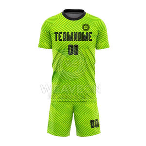 ชุดฟุตบอลคุณภาพสูงแบบกำหนดเอง ผ้าโพลีเอสเตอร์ 100% ระบายอากาศได้ดี แขนสั้น สำหรับฝึกซ้อมและแข่งขัน ปี 2025 - Product Image 1