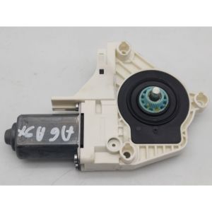 มอเตอร์ปรับกระจกหน้าต่างด้านหน้าซ้าย AUDI A6 Avant C7 Series (4G5) 8K0959801B (11>18) - Product Image 1