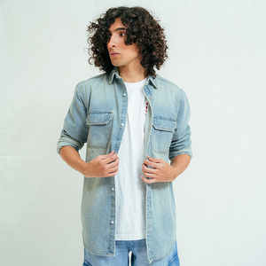 Chemise en denim indigo classique pour homme 100% coton Écologique et respirant Anti-froissement Style vintage Lavage moderne Coupe décontractée - Product Image 4