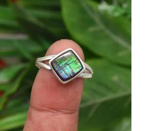 Élégante bague pour femme en argent sterling 925 massif faite à la main véritable pierre précieuse canadienne Ammolite élégante bijoux religieux chrétiens - Product Image 4