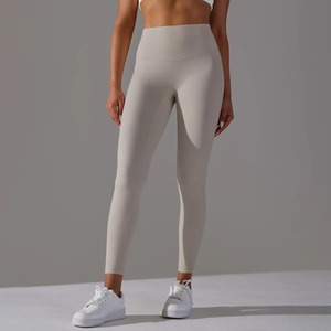 Las mallas de yoga ajustadas sin costuras deportivas de cintura alta de talla XL más vendidas para mujer Servicios personalizados de talla grande ODM/OEM disponibles - Product Image 6