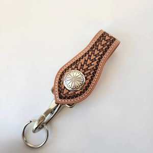 Promotion de la marque Porte-clés en cuir véritable Fourniture en gros de haute qualité Prix bon marché pour des porte-clés en cuir de bonne qualité - Product Image 3