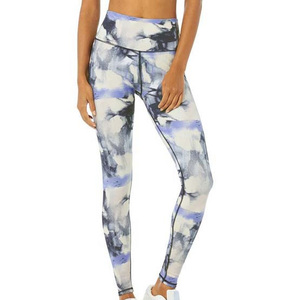 Conjuntos de Yoga para Mujer en Color Personalizado, Calidad Premium, Hechos en Fábrica, Estilo Personalizado, Impresión Digital, Spandex/Poliéster, Secado Rápido - Product Image 5