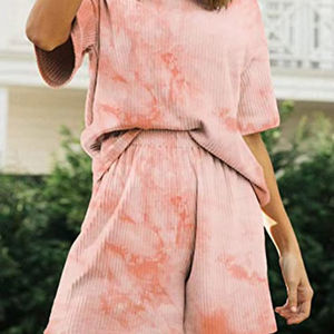 Vente en gros Ensemble 2 pièces de haute qualité pour femmes, t-shirts à manches courtes, shorts, tenue décontractée d'été 100% coton respirant - Product Image 3