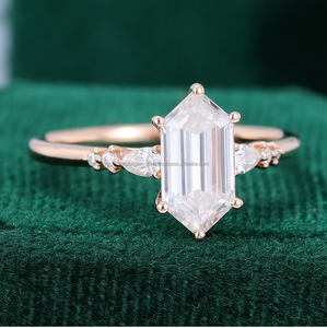Anillo de compromiso de diamante hexagonal alargado IGI certificado 1 a 2 Ct distancia de diamante cultivado en laboratorio pavé regalos de oro rosa para mujeres - Product Image 2