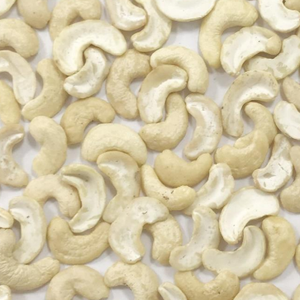 Nueces de Anacardo Frescas y Crudas de Alta Calidad WS, Sabrosas y Deliciosas para Refrigerios Saludables, Producción de Alimentos, Cajas de 20 kg, Vietnam - Product Image 1
