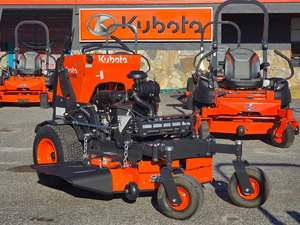 Tondeuse à gazon diesel Kubota G261 fiable, 61 pouces, 21 CV, transmission hydrostatique, tracteur de jardin, coupe-herbe, lames haute performance - Product Image 2