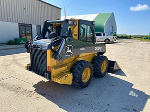 Cargadora Compacta John Deere 324G Usada del 2024 con Motor Yanmar, Componentes Hidráulicos Huade, Alta Eficiencia - Product Image 5