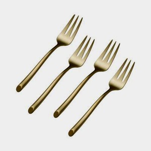 Juego de cubiertos dorados de lujo de nuevo diseño con mango largo chapado en oro Juego de cubiertos modernos de aspecto real para hotel en casa - Product Image 5