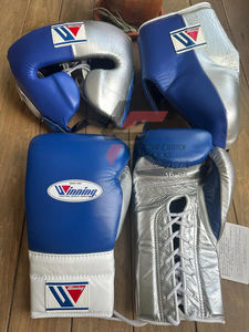 Ensemble de gants de boxe de qualité supérieure, fabrication en usine, design personnalisable, ensemble de boxe professionnel pour la lutte et l'entraînement, OEM. - Product Image 3