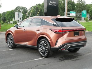 รถยนต์มือสอง Lexus RX 350 Premium AWD SUV ปี 2023 เกียร์อัตโนมัติ เบาะหนัง หลังคาซันรูฟ กล้อง 360 องศา กล้องมองหลัง เครื่องยนต์เทอร์โบ 8 ลิตร - Product Image 2